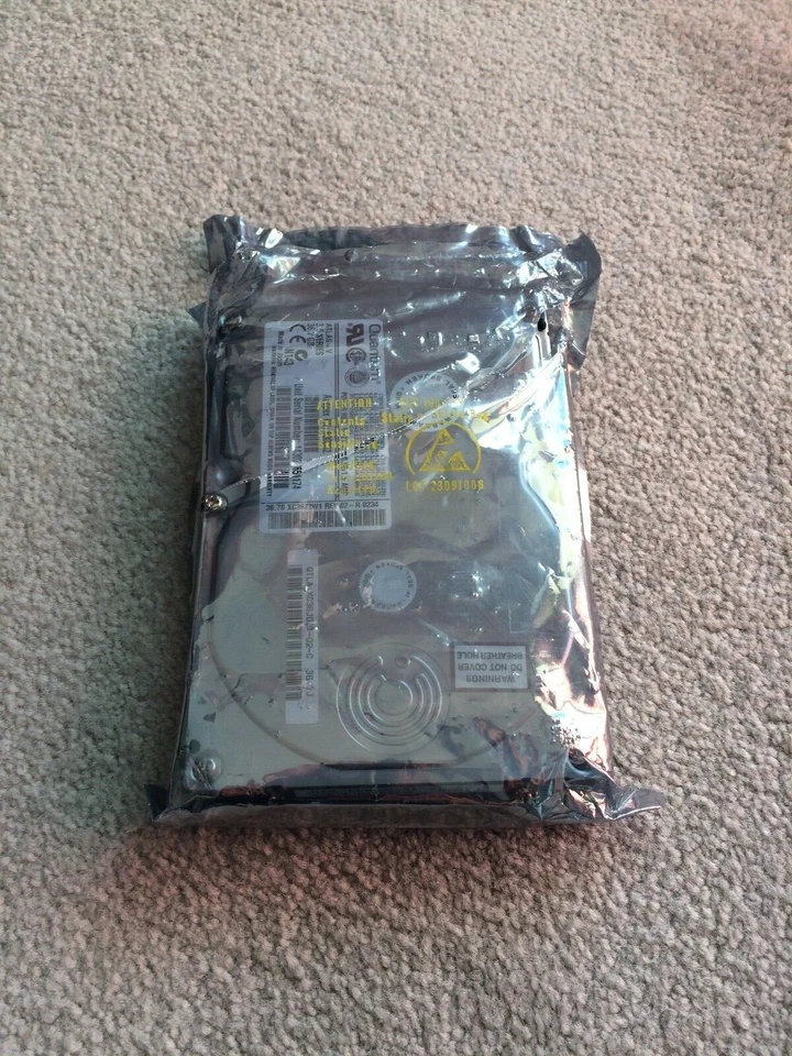 Quantum Atlas V XC36J011-02 36.7GB Ultra3 U160 SCSI HD 37URC New Opened Bag - Image 3 of 3