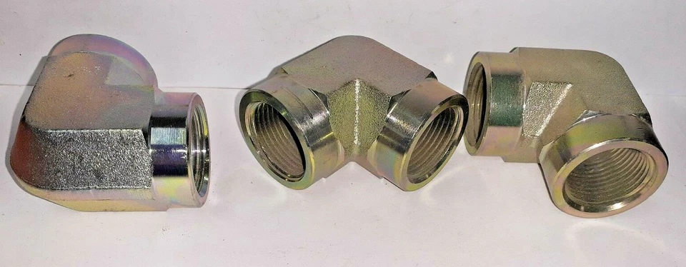 90DEGREE 3/4" FEMALE ELBOWS LOT OF 3 - Image 2 of 3