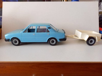Skoda 120L Kovodruzstvo Nachod – Miniature Friction 1/20e – Tchécoslovaquie