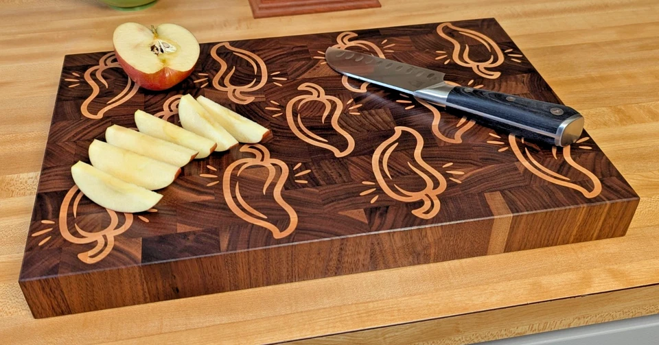 Handcrafted Walnut Cutting Board with Maple Jalapeño Inlay – End Grain – 12x18 - Image 4 of 4