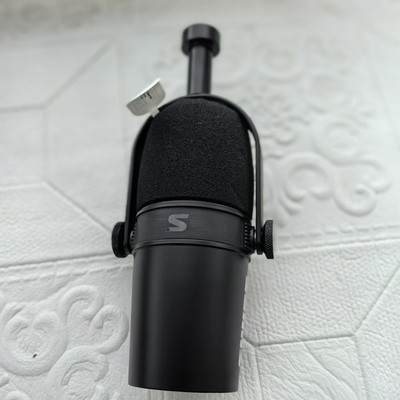 MV7X Dynamic Podcast XLR Microphone with Voice Isolation Free shipping