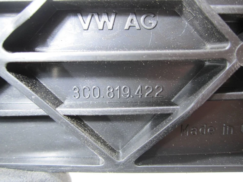 Volkswagen Golf VI 2010 Cabin air micro filter cap 3C0819422 MRS25836 - Image 3 of 3