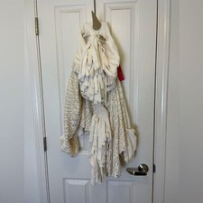 Cream Metallic Unicorn Hooded Blanket  NEW 