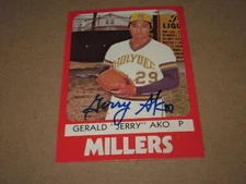 GERALD JERRY AKO SIGNED AUTOGRAPHED 1980 TCMA HOLYOKE MILLERS MINOR LG CARD # 23