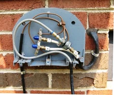 Easy retrofit SATELLITE-ANTENNA-CABLE weatherproof switch entry connection box