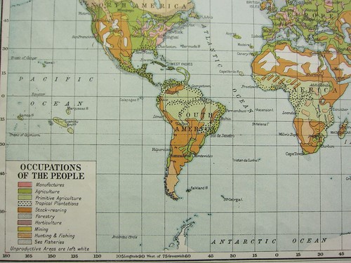 1919 LARGE MAP ~ THE WORLD SHOWING POPULATION RACES OCCUPATIONS & RELIGIONS - 第 2/3 張圖片