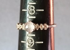 925 STERLING SILVER RING 7 w/STONES  SIZE 8.5