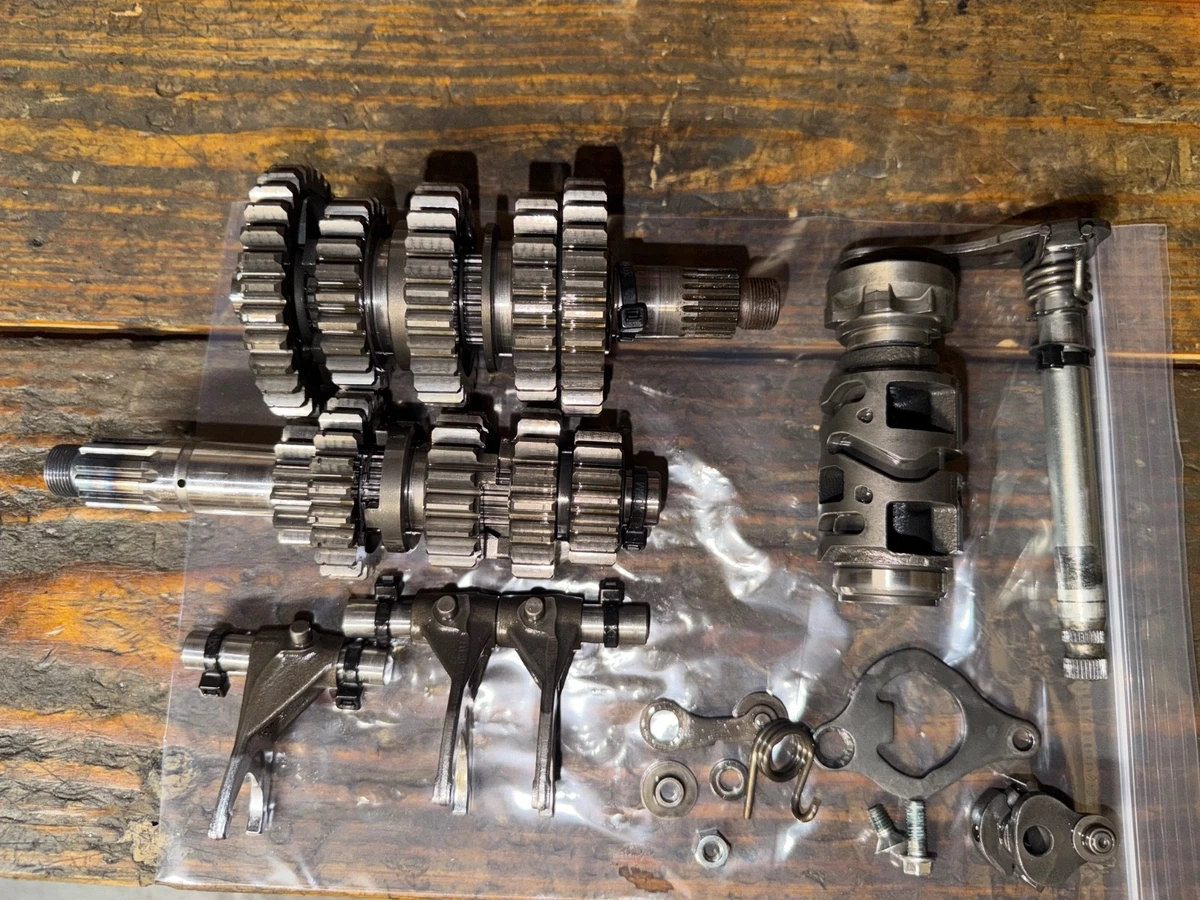KAWASAKI Z1000J トランスミッション カワサキ [Y-250407-11] Motorcycle Gearboxes & Gearbox Parts for Kawasaki for sale | eBay