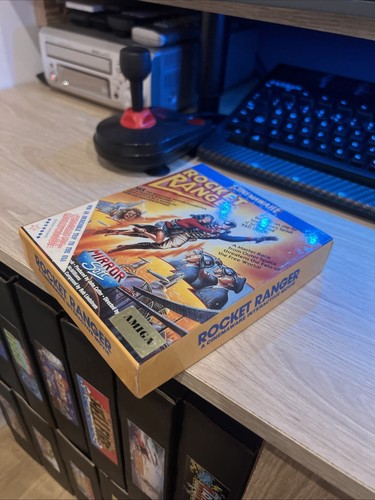 Rocket Ranger Commodore Amiga Game - Photo 2/7