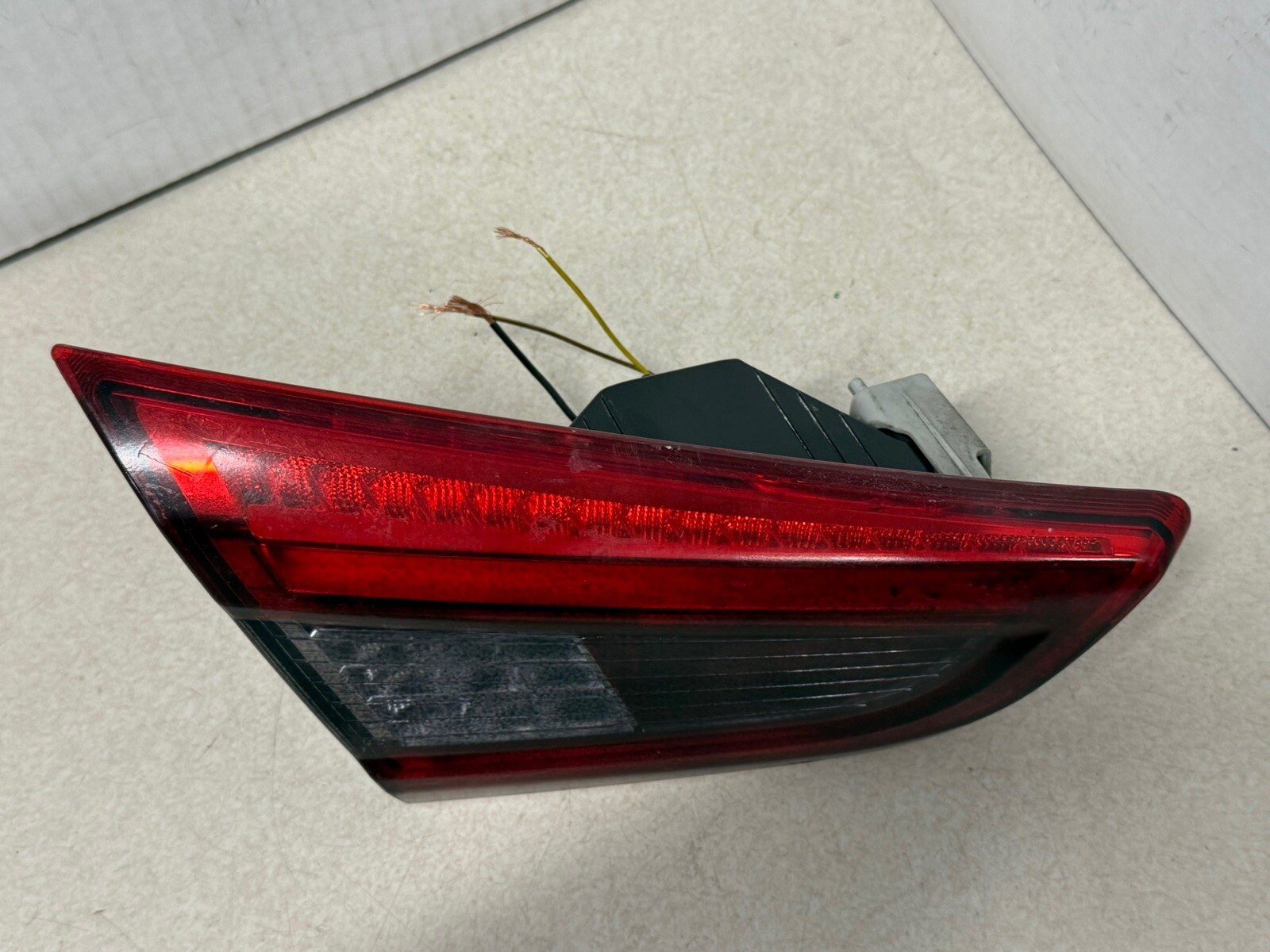 2014-2020 Maserati Ghibli Inner Tail Light Lamp Left Driver Side Tested
