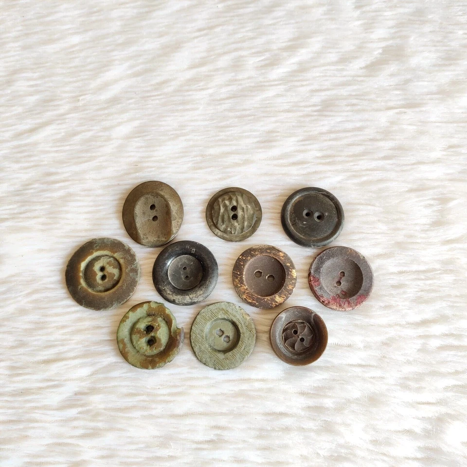 Vintage Different Bakelite Buttons Old 10Pcs BTN113 - Image 3 of 4