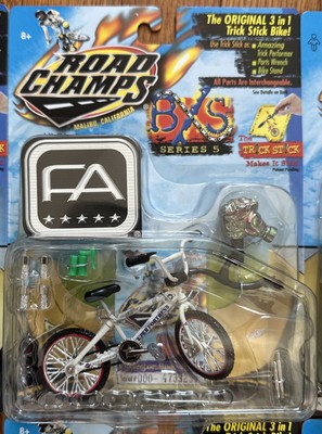 RARE Road Champs BXS SERIES 4 HARO BIKES All Die Cast Bikes 3 in 1