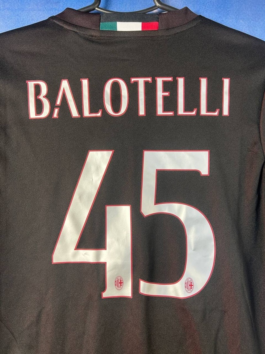Balotelli AC Milan Jersey Home football shirt 2016 - 2017 Adidas