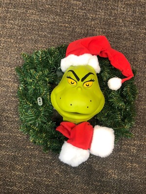 Hallmark Keepsake 2024 Dr. Seuss's How The Grinch Stole Christmas 24'' Wreath NIB