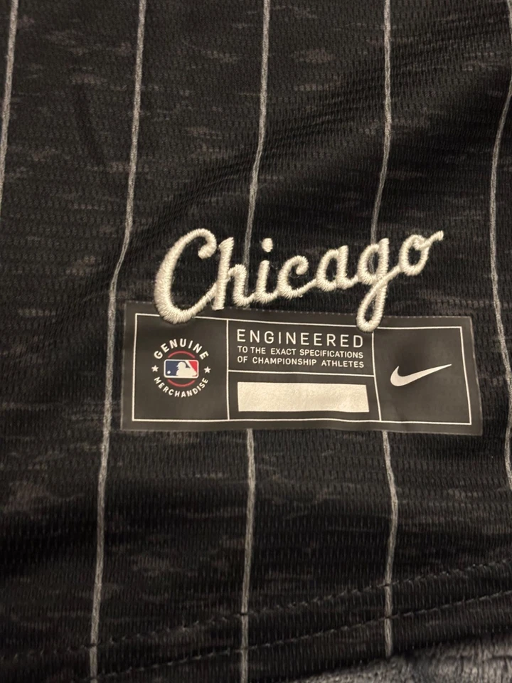 Camiseta Nike MLB Chicago White Sox Southside Moncada #10 negra/gris grande Foto 4 de 4