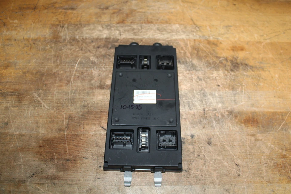2006-2013 Mercedes Benz ML550 R350 Front SAM Control Module 1645406501 - Image 2 of 4