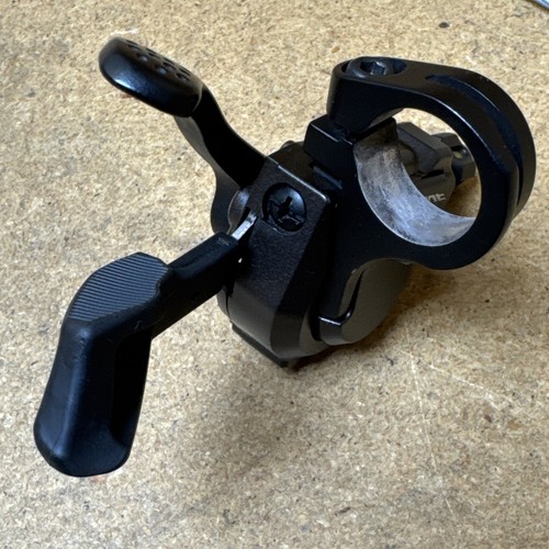 Shimano Saint SL-M820 Trigger Shifter 10 Speed Rapidfire Dyna-Sys Downhill NOS - Picture 8 of 9