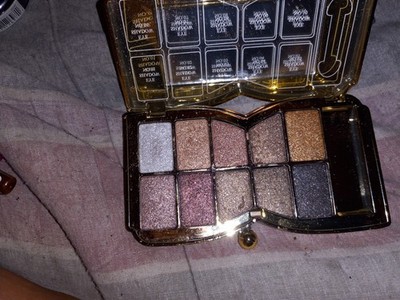 10 Shade Eyeshadow Palette