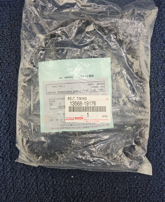 13568-19176: Timing Belt For 1995-2007 Toyota Land Cruiser 80 / 100 4.2 TD
