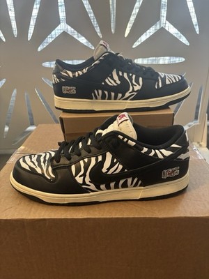 Men s Size 12 Nike SB Dunk Low OG QS  Little Debbies Zebra Cakes 