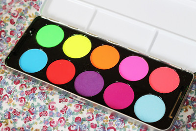 Stargazer Professional VIVID Bright Colours Eye Face Drag Kostüm Make-up Palette