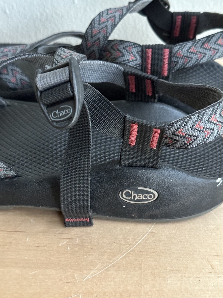 Chaco Z/2 Classic Sandals Grey Red Pattern Toe Loop Water  display picture 1