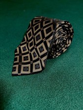 VTG Croft & Barrow 100% Imported Silk Geometric Black And Gold Tie MADE IN USA
