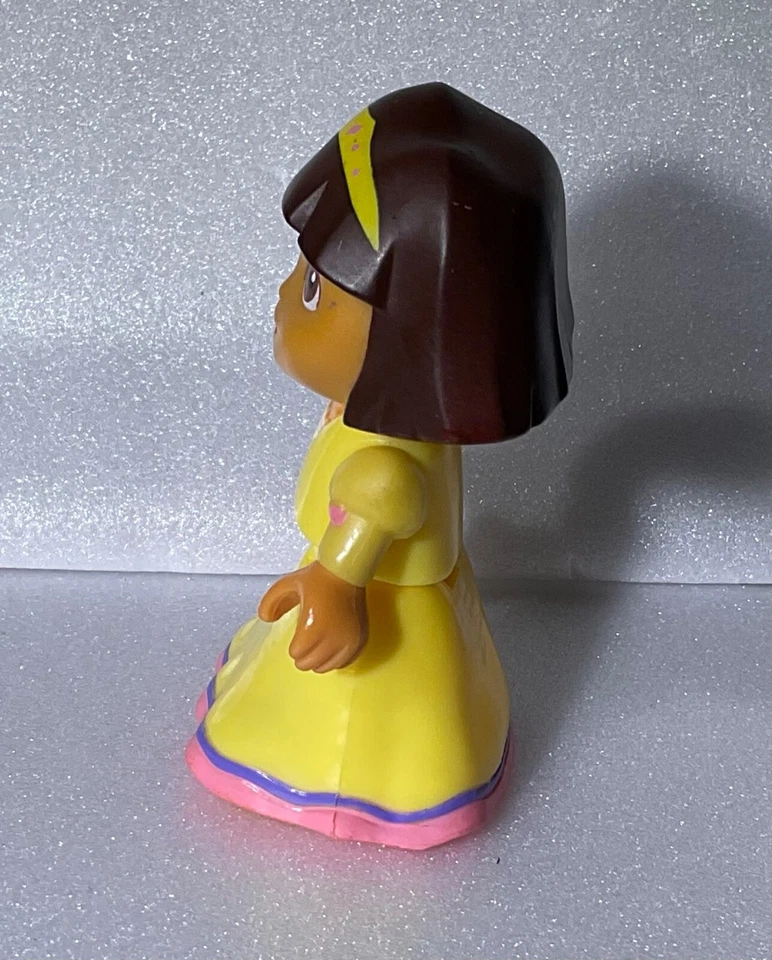 Mega Bloks Dora The Explorer Figure - Image 2 of 4