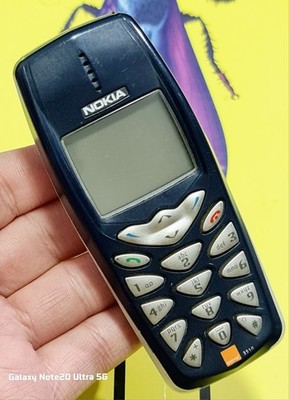 Nokia 3510i Classic Handy (Entsperrt) Tadelloser Zustand mit Ladegerät 