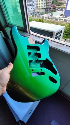 DIY Alder guitar body, green chameleon gloss varnish, high-quality guitar body.