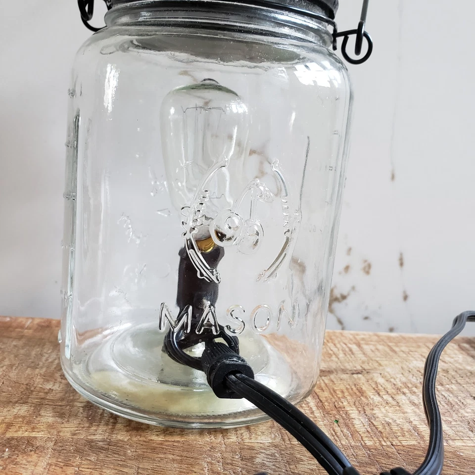 Candle Warmers Vintage Bulb Illumination Warmer Glass Mason Jar Wax Melt Burner - Image 4 of 4
