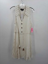 Pre-Owned Aakaa White Size Large Midi Sleeveless Dress