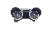 Mercedes-Benz GLE (W166 - C292) 2017 Diesel Geschwindigkeitsmesser Cockpit