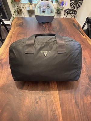 PRADA AUTHENTIC VINTAGE PRADA TESSUTO NYLON 18'' OVERNIGHT DUFFLE BAG