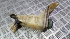 Volkswagen Passat 2000 Power Steering Pump Oil Reservoir Tank 8D04 #435807-80