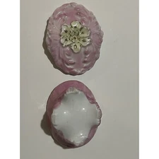 Victorian style trinket dish with lid,  creamy pink  glazed porcelian