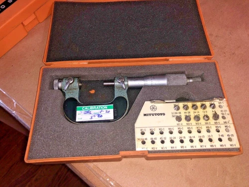 MITUTOYO SCREW THREAD MICROMETER NO. 126-125 0-26MM 0.01MM 10 ANVILS