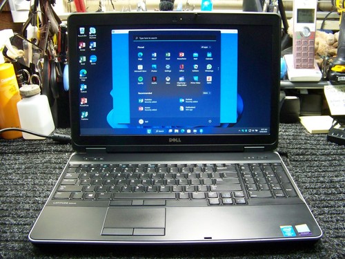 Dell Latitude E6540_WIN 11💥New 1TB SSD💻i5💻BACKLIT Webcam_DVD/CD💥Office 2021 - Picture 6 of 24