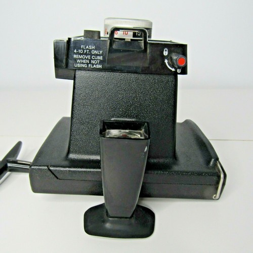 Vintage 1972-1975 Square Shooter 2 Polaroid Instant Land Camera Made In U.S.A. - Picture 4 of 6