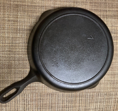 Griswold No.7 Iron Mountain Cast Iron Skillet 1032 A | eBay