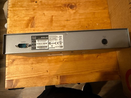 Cisco SF302-08P 8-Port FE PoE Managed Switch (NO POWER CORD) - Picture 4 of 4