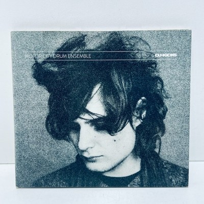 CD - Motor City Drum Ensemble - DJ-Kicks - GUT   #5879