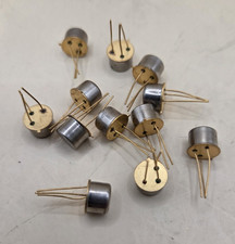 Lot of 12 NOS Motorola 2N3866 NPN RF Power Transistors TO-39 Gold Leads