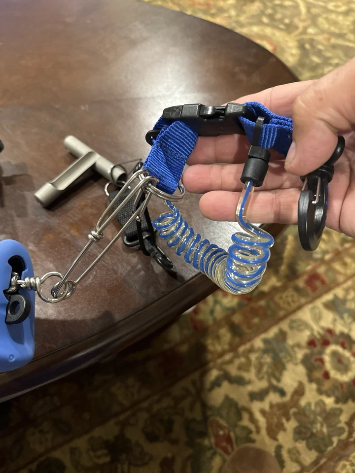 Mares Cyrano 700 Underwater Spear Fishing Gun Complete With Tips, Loader & Case - Image 4 of 4