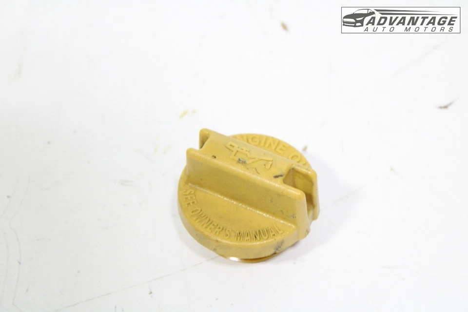 Subaru Outback 2013-2025 2,5 L motor H4 tapa de llenado de aceite OEM Foto 2 de 4