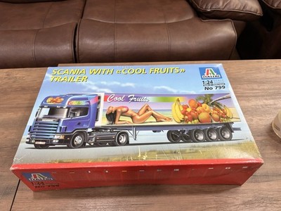 Italeri Scania ''Cool Fruits'' Trailer Truck 1:24 Plastic Model Kit No 799