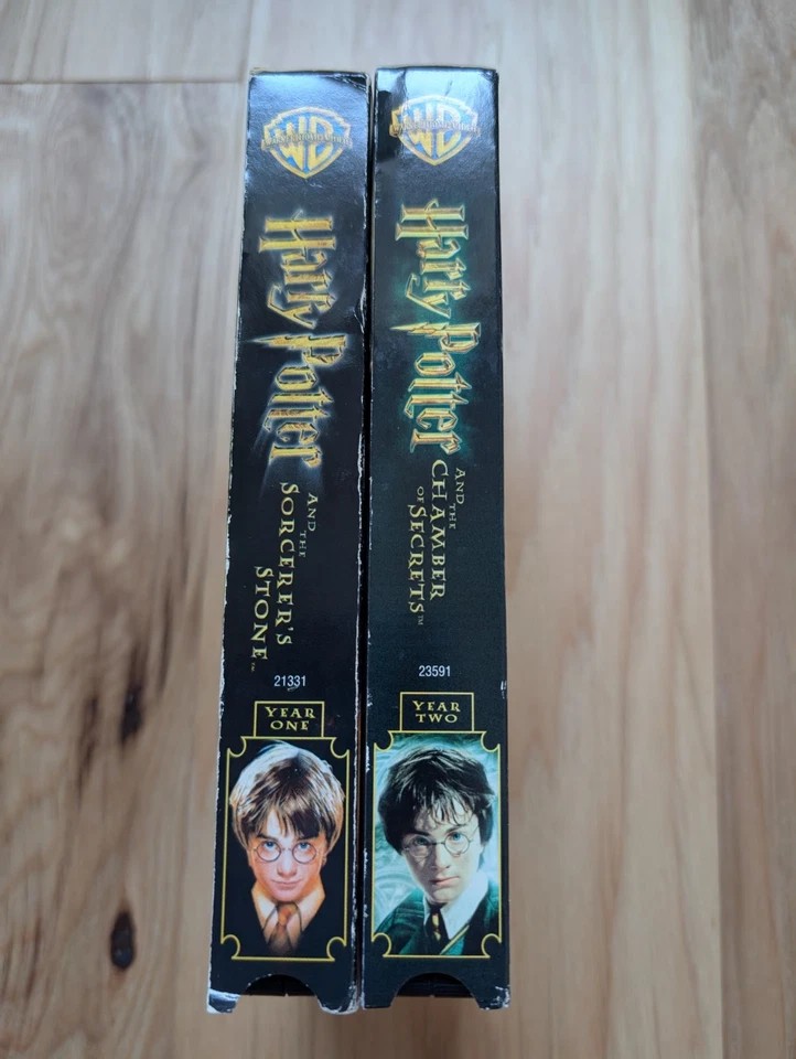 Harry Potter VHS Chamber of Secrets & The Sorcerer’s Stone LOT Year 1 & 2 - Image 4 of 4