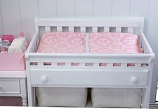 Carter's Heart of Gold Changing Pad Cover - Medallion - pink