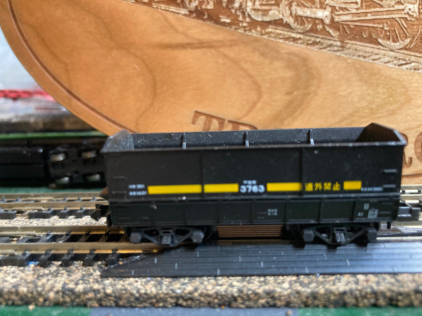 Picture 1 of 3