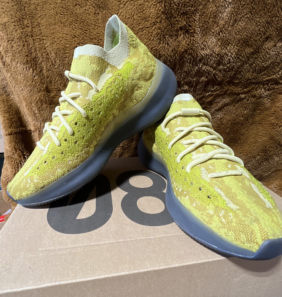 Foot Yeezys Green Glow Yeezy Slide Glow Green